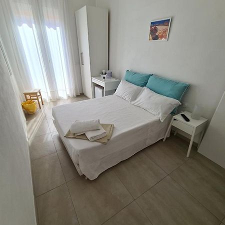 La Casa Di Toto Panzió Pachino Kültér fotó